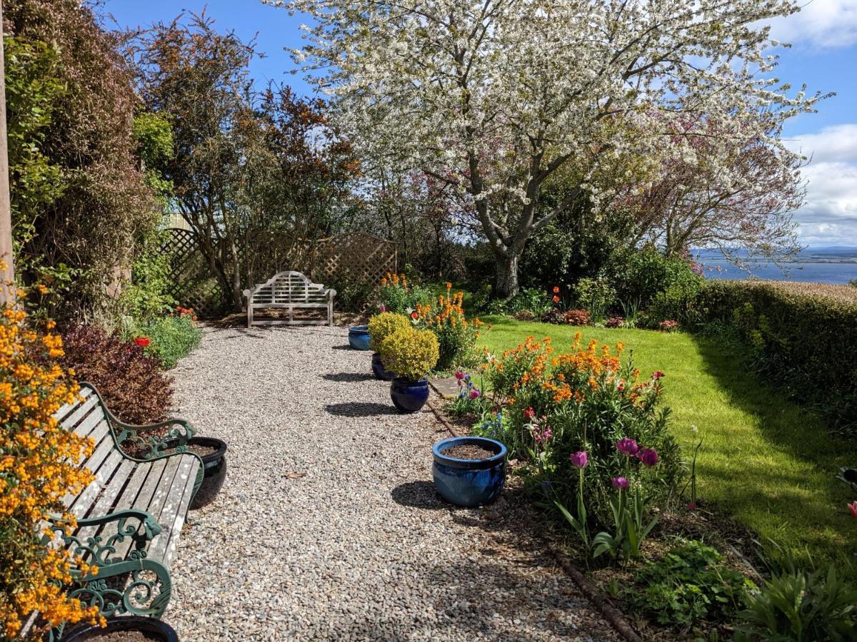 Black Isle Bed And Breakfast Avoch Экстерьер фото